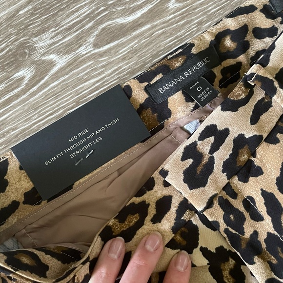 “Ryan” leopard pants - Picture 3 of 5
